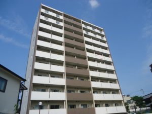 REC  外観立命