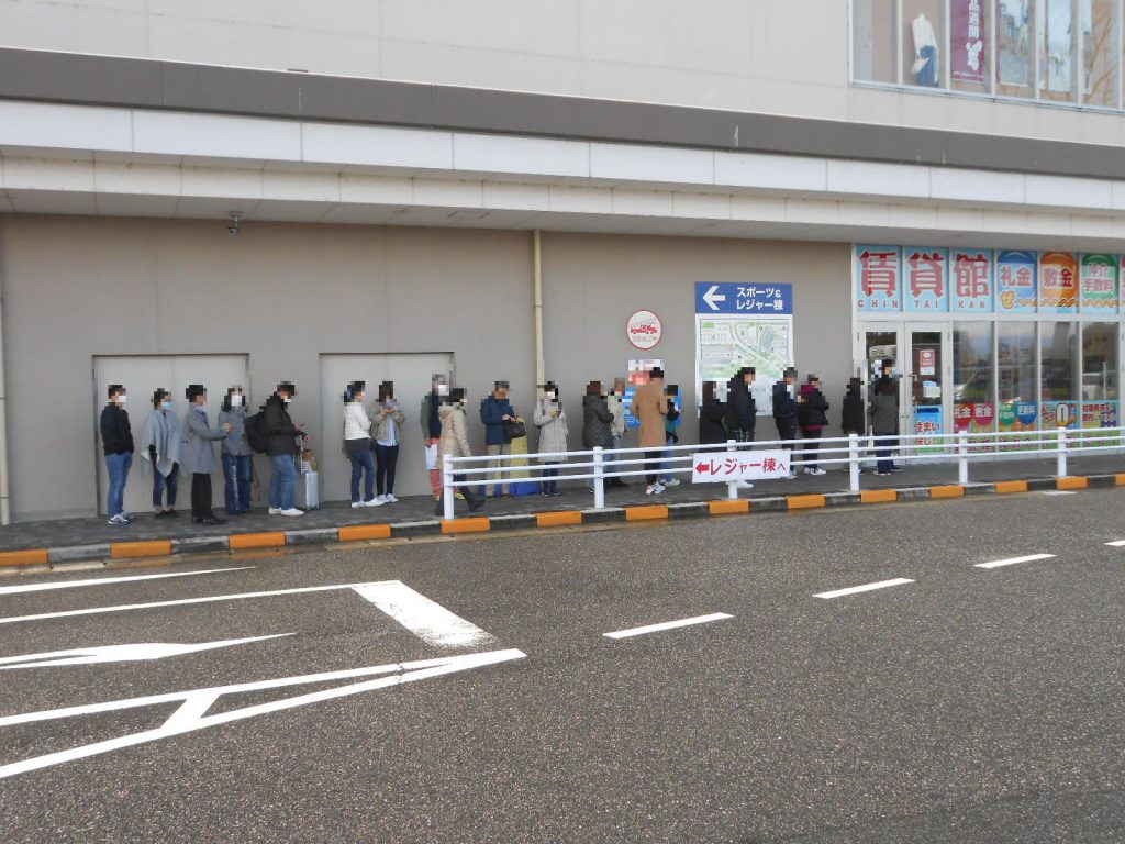 立命館大学の新入生の皆様！新社会人の皆様！本日は沢山の皆様に鍵をお受取りいただきました。誠にありがとうございます。