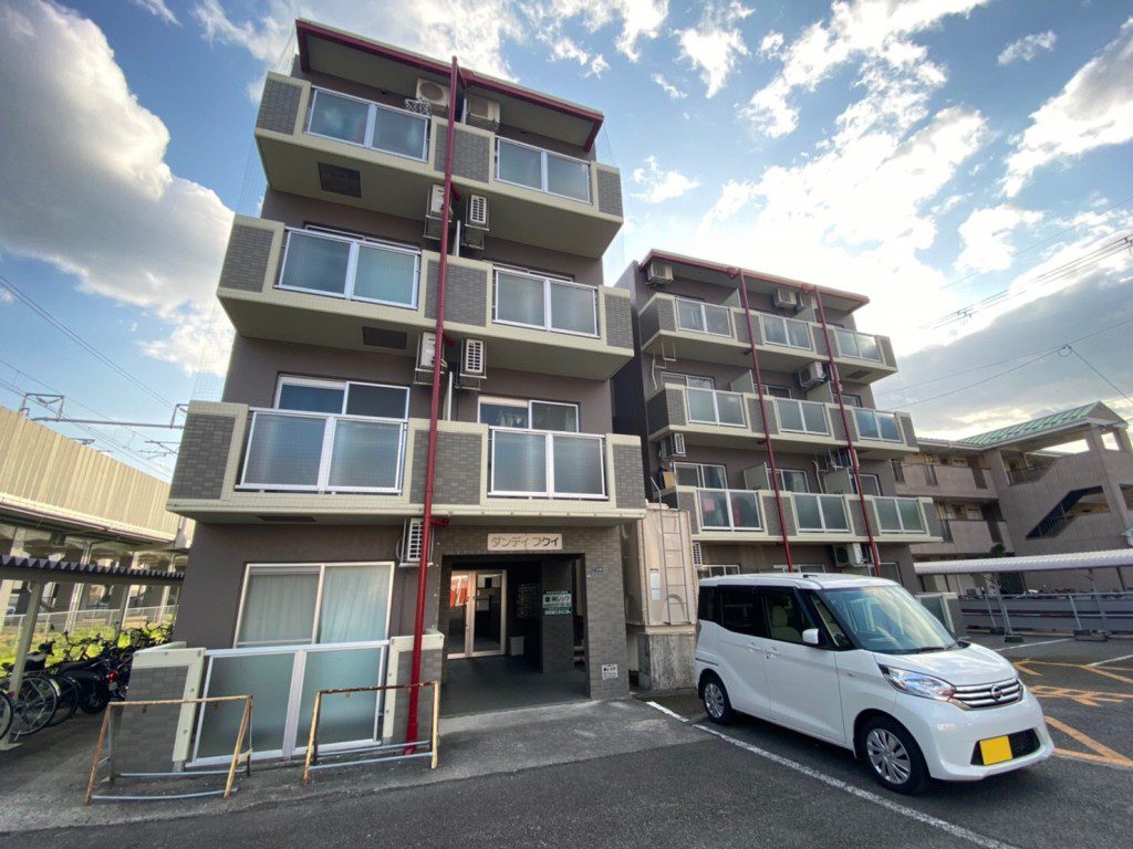 【ダンディフクイ】立命館大学生に人気の1Kマンションで空き予定が出ました！お家賃を抑えたい学生さん、注目です！！リーズナブルなお家賃でかつ都市ガスをご利用いただけますよ♪