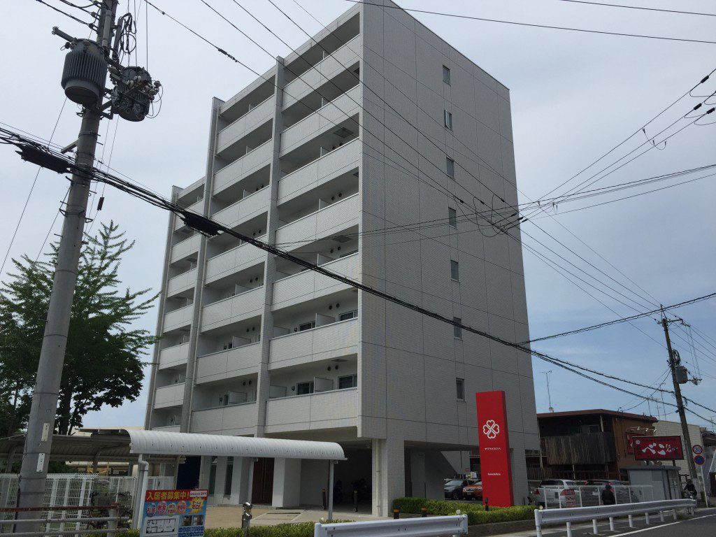 【sawarabiヨツバ】JR南草津駅から徒歩8分の1DKマンションで空き予定出ました！お問い合わせお待ちしております☆