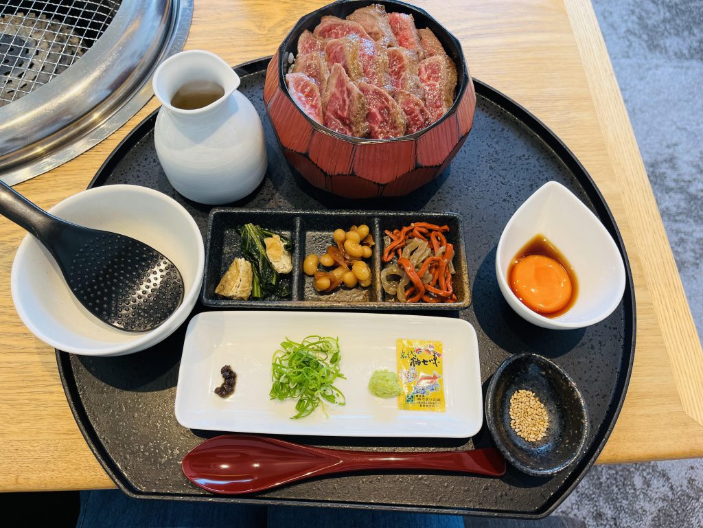 肉!