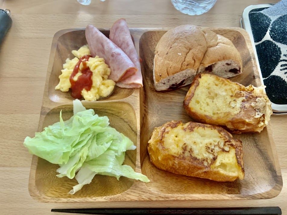 ＃休みの日の朝ご飯