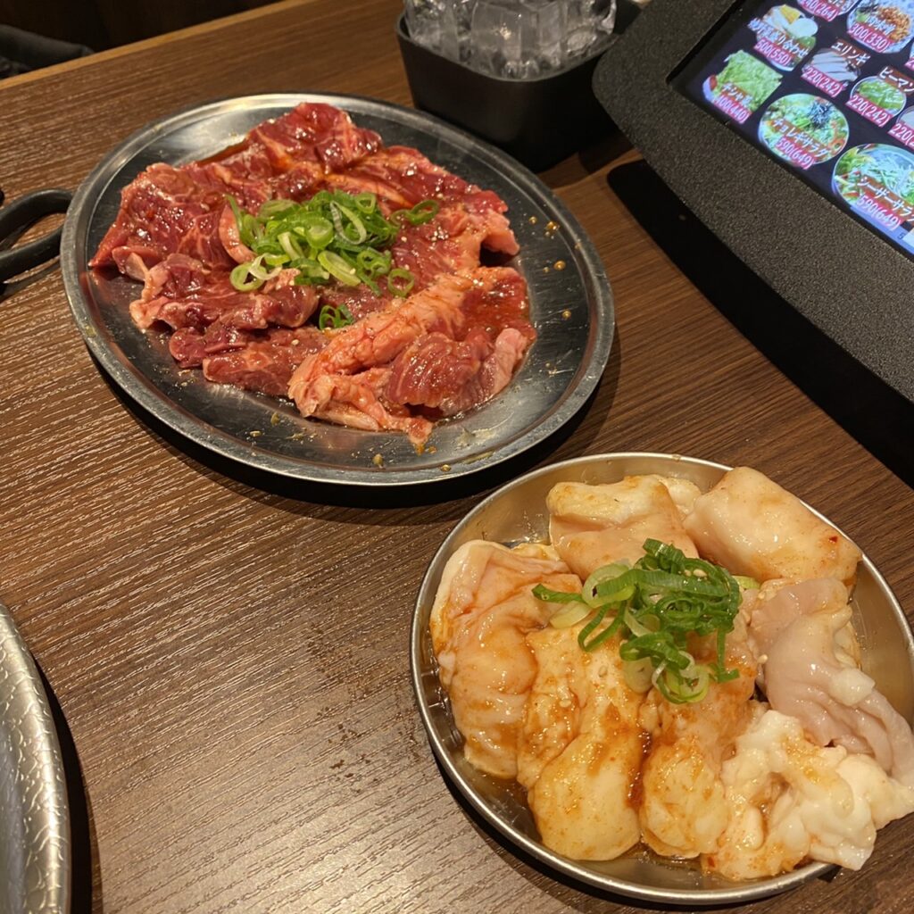 でびゅー