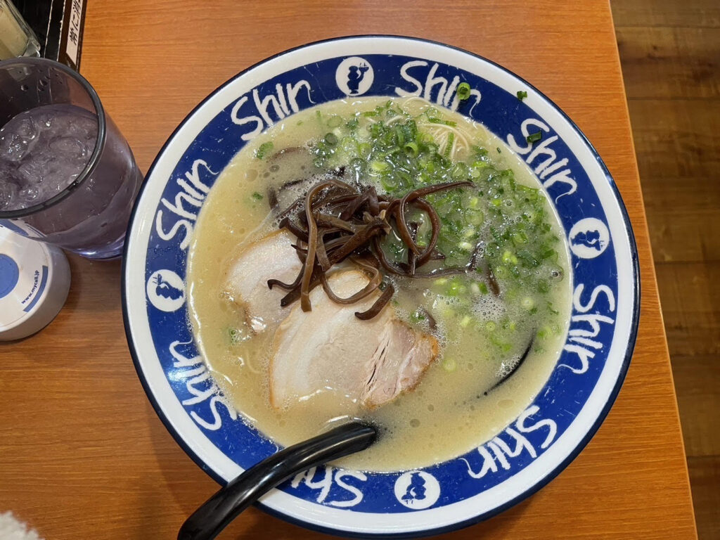 どこに行ってもラーメンは欠かせません…