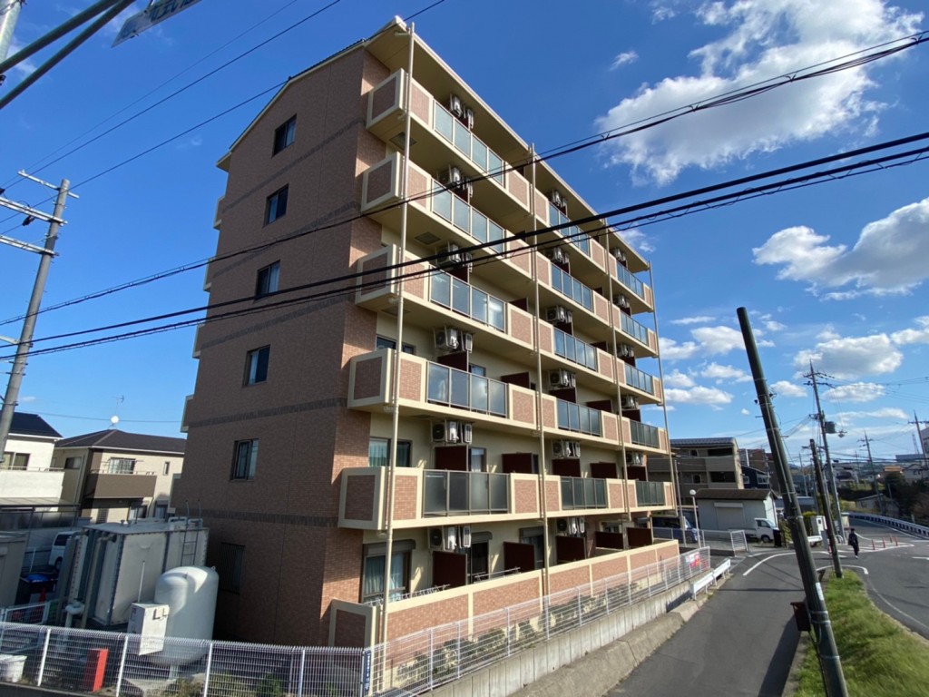 バス・トイレ・洗面台3点セパレートの人気なマンションです!