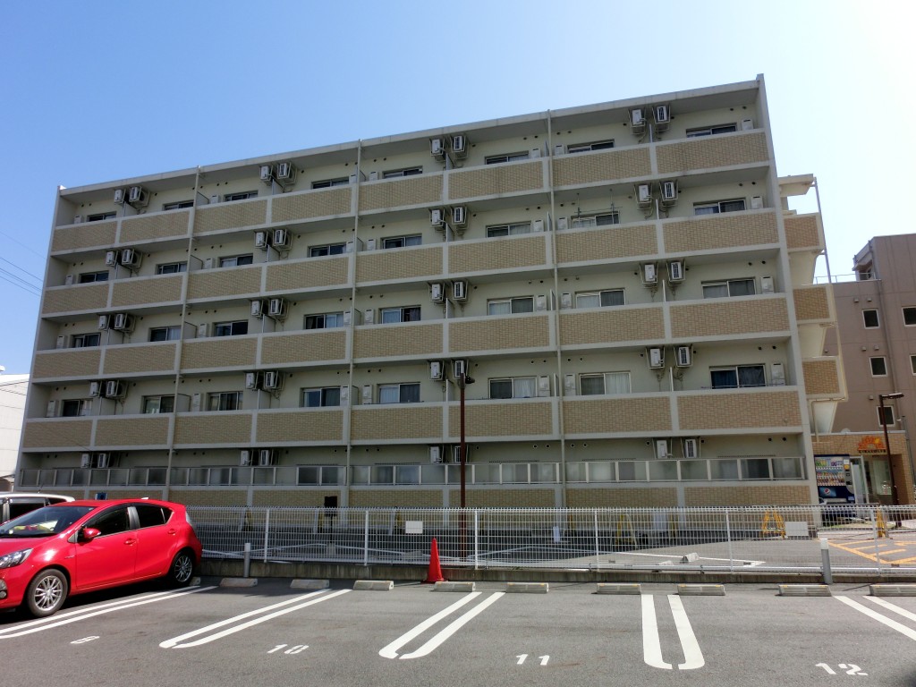 ☆野路エリアにあるお風呂・トイレ・洗面台3点セパレートのお部屋です☆